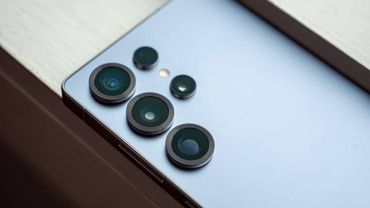 AirDrop sharing for older Samsung Galaxy devices could be here very soon