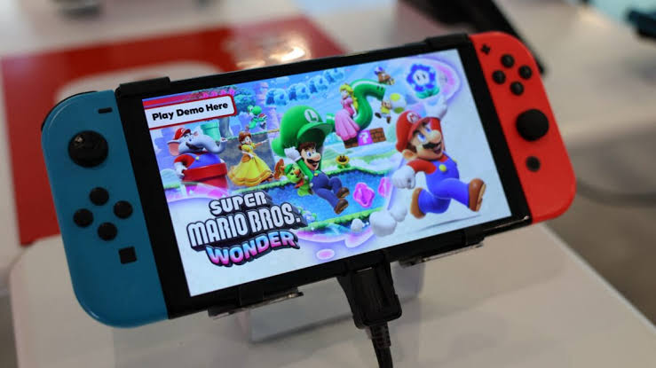 Nintendo says users voluntarily paid higher prices, have no right to tariff refunds