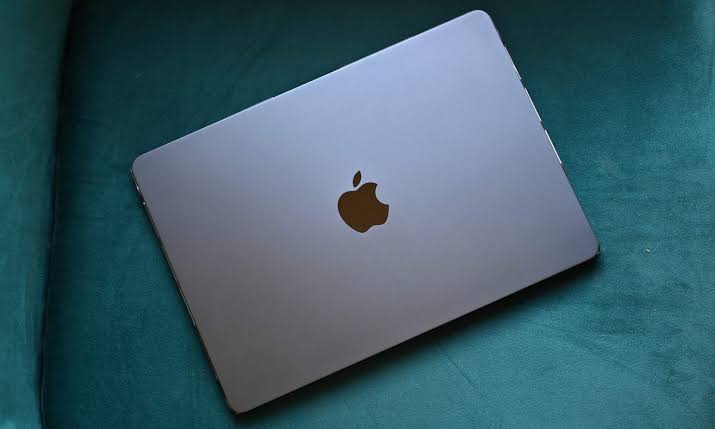 I upgraded from the M1 MacBook Air to the M5, and here’s what changed for me