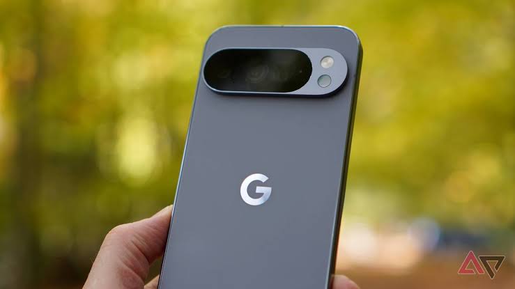 I spent weeks thinking my Pixel's camera lens was smeared before discovering the real culprit