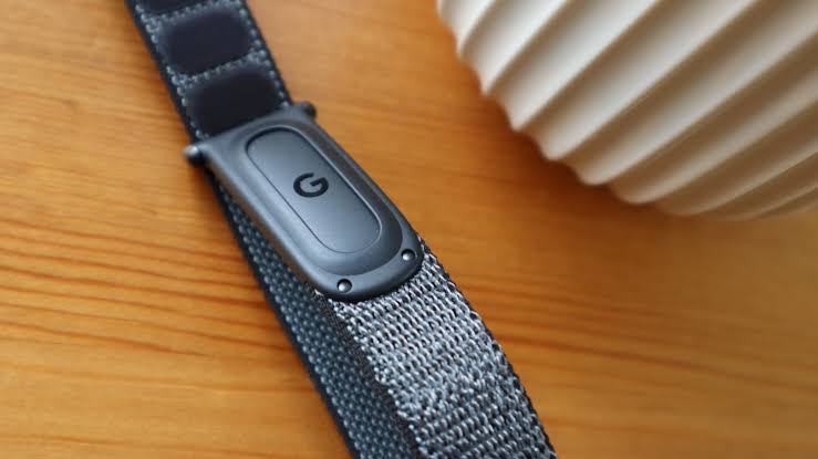 Fitbit Air launches with issues for early users