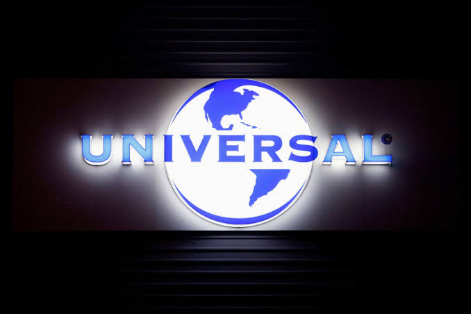 Universal Music Shareholder Deals Blow to Bill Ackman’s $65 Billion Bid