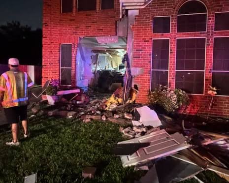 Man charged with manslaughter over Tesla crash originally blamed on car’s self-driving mode