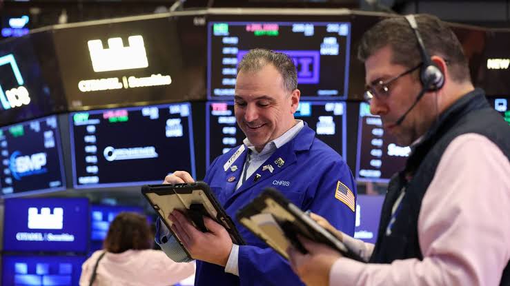 S&P 500 slips Friday, but index posts best week since November after fragile Iran ceasefire deal: Live updates