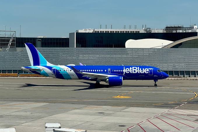 JetBlue reveals name for new first class, brings basic fares to more cabins