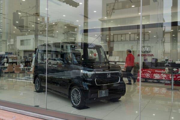 Honda Posts First-Ever Annual Loss After Pullback From E.V.s