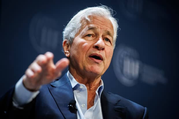 JPMorgan’s Profit Rises 13%, Tops Wall Street Expectations
