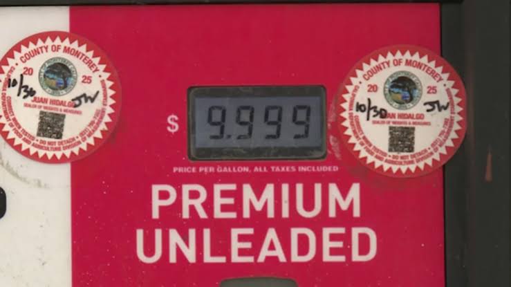 Big Sur, California gas station charging $10 for a gallon of gas