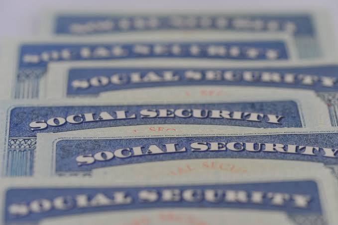 Social Security's 2027 COLA: Early Signals Hint at What Retirees Might See