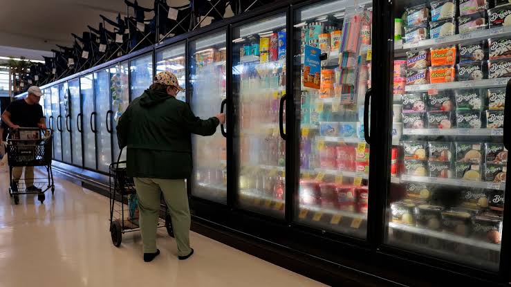 U.S. economy slowed to 1.5% growth rate in Q2; June core inflation at 3.3%