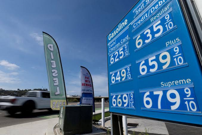 Why oil prices haven't gone crazy despite 5 months of US-Iran war