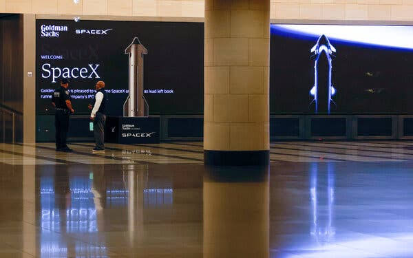 Wall Street Is Going Gaga for SpaceX