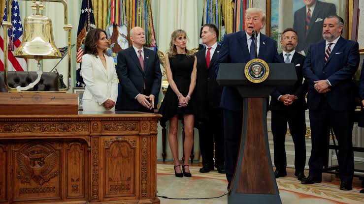 Trump plugs Dell at first-ever White House opening bell, sending shares soaring