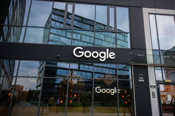 What to Expect in Markets This Week: Alphabet, Tesla and Intel Headline Big Tech Earnings Reports