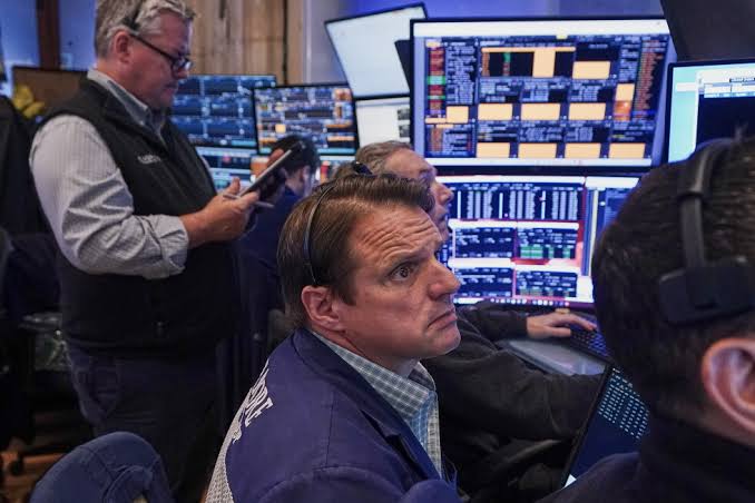 US stocks rise as Wall Street shows it’s still hungry for AI winners