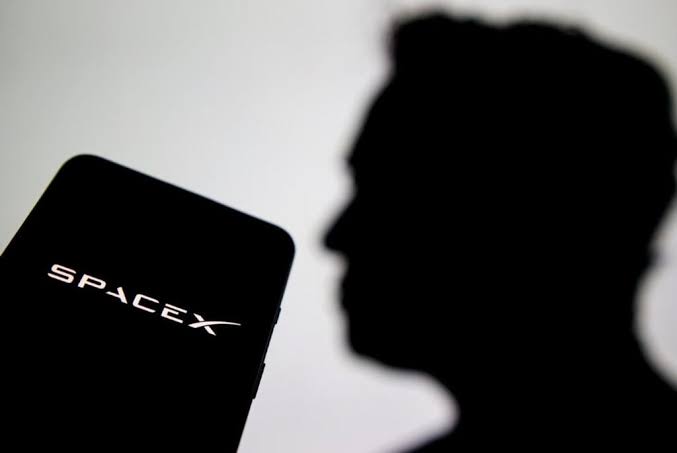 $1,000 invested in SpaceX stock one month ago is now worth