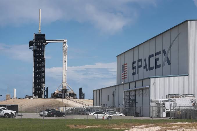 SpaceX’s Biggest Bull Sees Valuation Soaring Above $10 Trillion