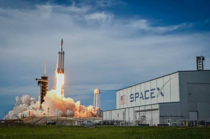 SpaceX Stock Falls. It Is Too Much For Just One Analyst.