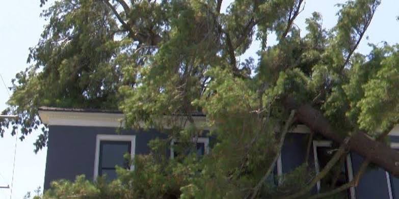 St. Lawrence Co. surveys storm damage, crews work to restore electricity