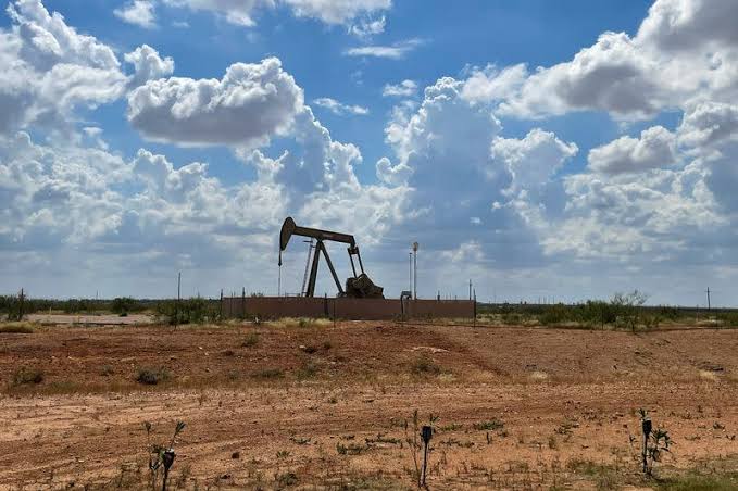 Oil prices fall to seven-week low as Iran and Israel halt attacks