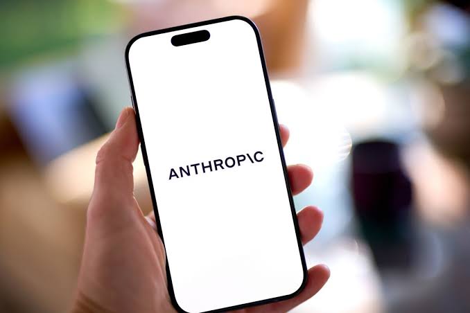 Cyber Stocks Sink on Report Anthropic AI Model Poses Security Risks
