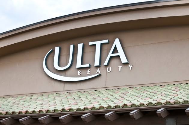 Ulta delivers beauty-fueled beat with top- and bottom-line beat, raises FY26 profit outlook (ULTA:NASDAQ)