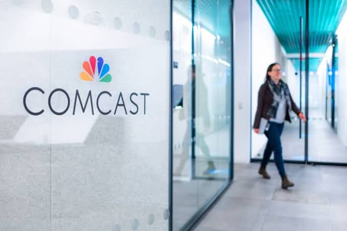Comcast Stock Is Trapped Between Strong Earnings and Bleeding Broadband