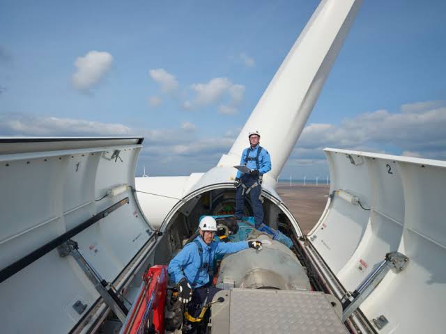 Duke to reinvest $129M after canceling NC offshore wind lease