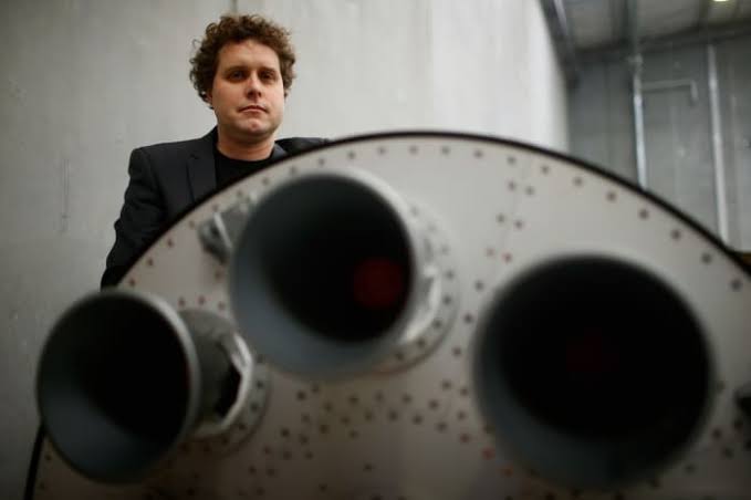 Can a $266 Million Defense Deal Help Rocket Lab Escape SpaceX’s Shadow?