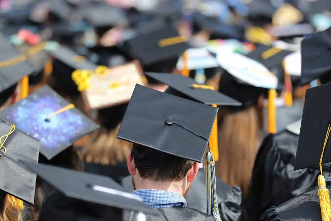The discount for student loan payers who enroll in autopay just went up