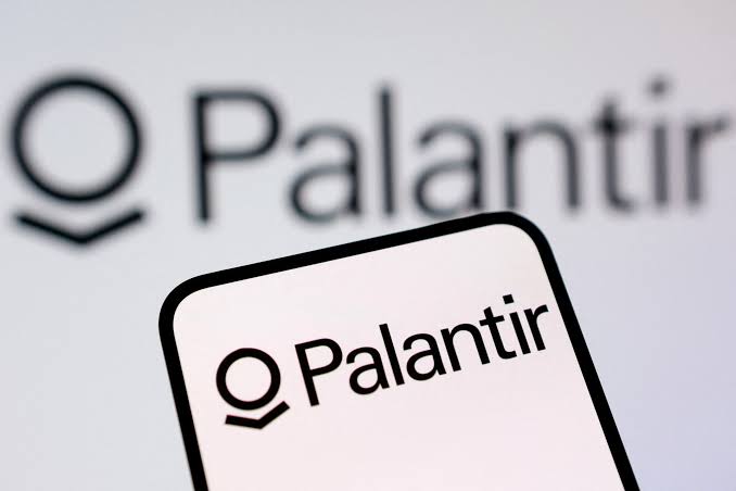 Palantir lifts annual revenue forecast on steady demand for AI-powered data analytics