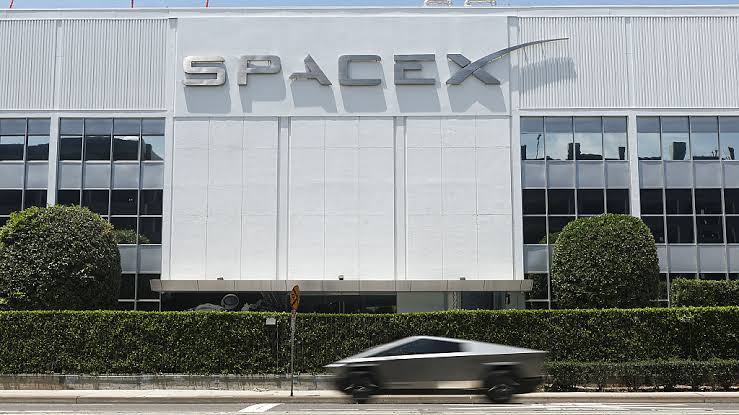 Google Will Pay SpaceX $920 Million Per Month for Compute Access