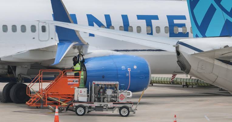 United Airlines anticipates $6 billion in added fuel costs this year