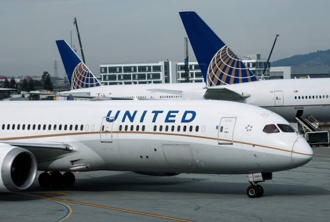 United Airlines employee threatens to call ICE on Bay Area family at SFO