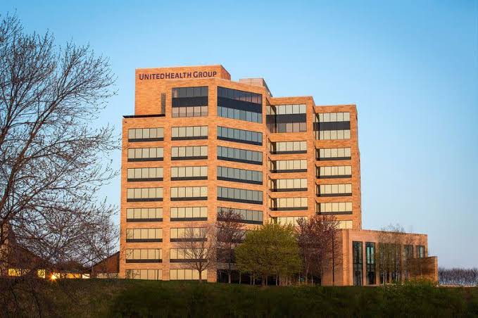 UnitedHealth posts quarterly profit above Wall Street estimates, on track for turnaround