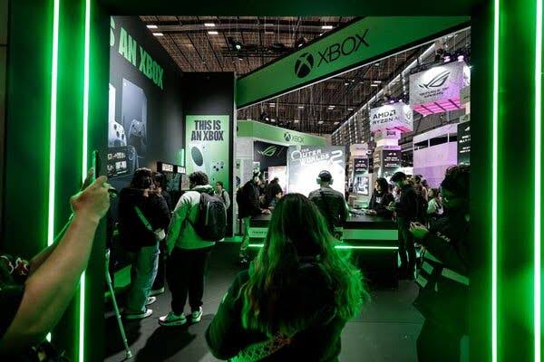Microsoft Lays Off Thousands of Xbox Employees, Closes Game Studios