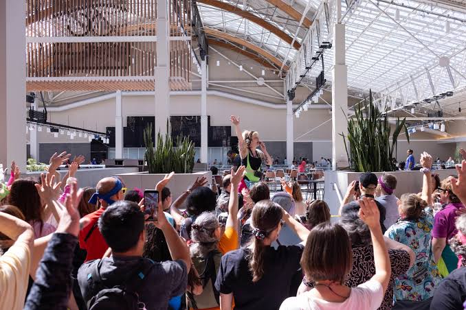 After 66 years, Portlanders say goodbye to the Lloyd Center, old and new