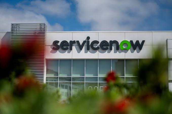 The Market Rotation Is On. ServiceNow, Workday, and AppLovin Rise as Software Tops Chips.
