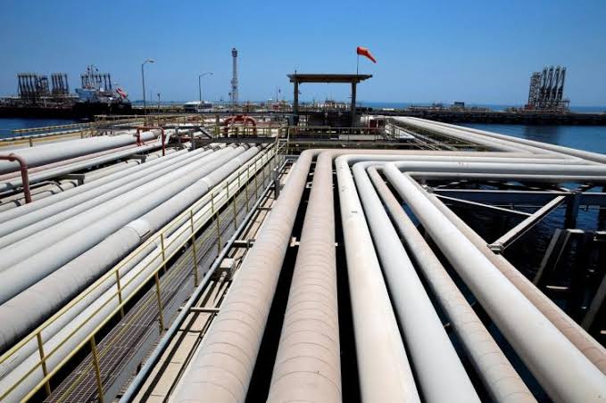 Trump says oil majors are ‘making too much money’