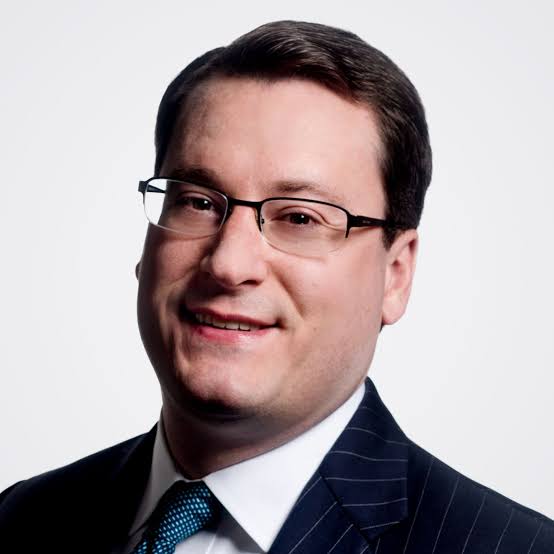 We Like CarMax's New CEO's Plan to Cut Costs While Making Online Shopping Easier