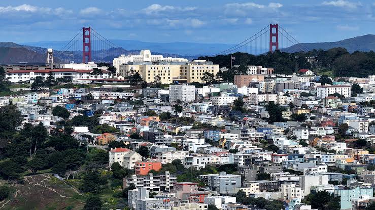 Some Bay Area homes are selling $1M above asking amid AI boom