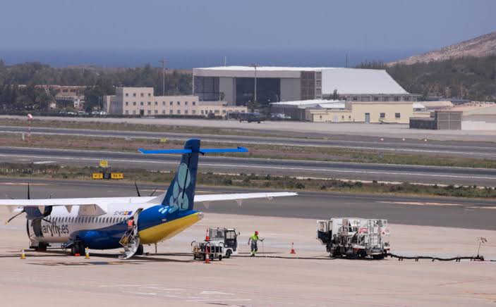 What lagging jet fuel supplies could mean for airlines and travelers