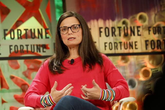 Microsoft’s CFO admits she joined the tech giant without even knowing her salary—and then missed her first day of work