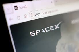 SpaceX aims to launch orbital AI computing tests by end of next year, sources say