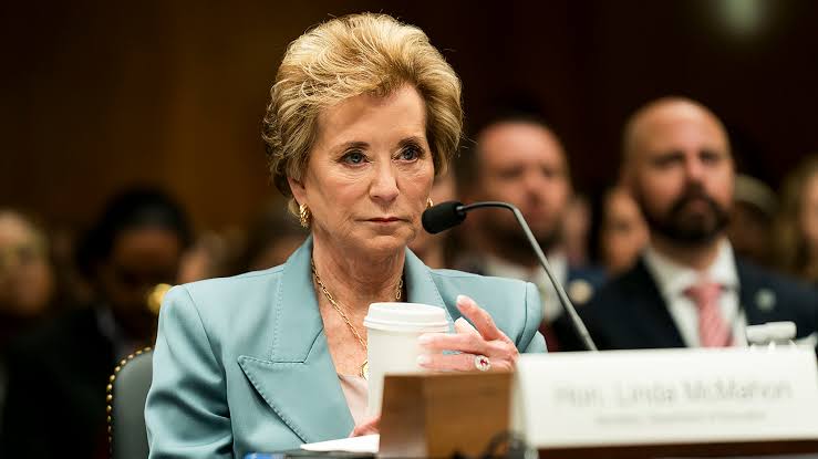 Education Department cuts student loan interest rate