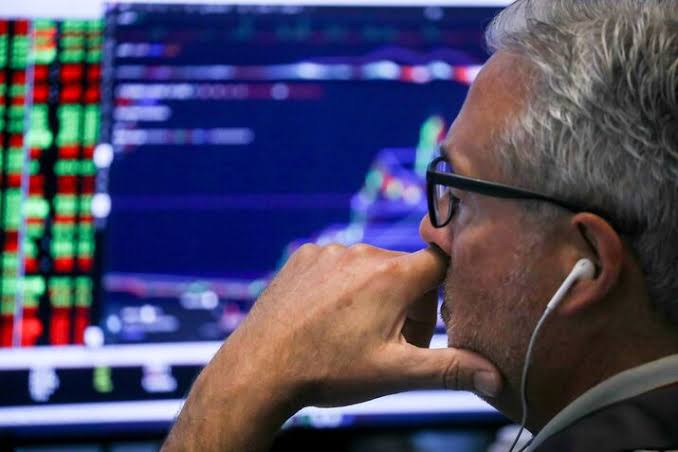 Loan Investors Are Pushing Back as Fear Rises