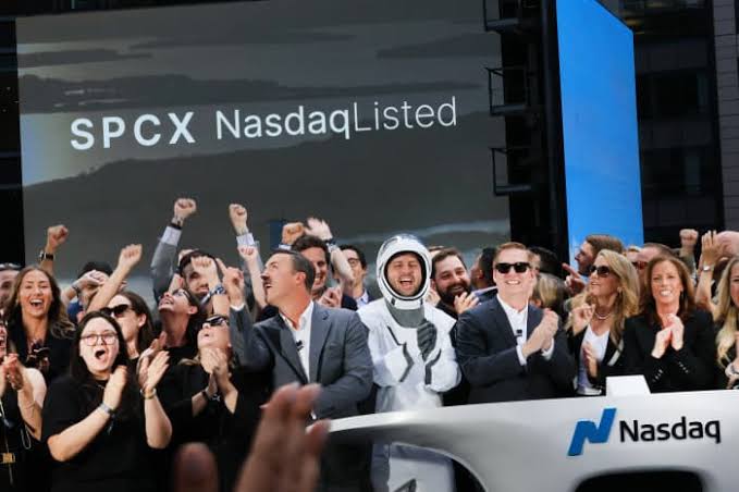 SpaceX’s Blockbuster Earnings Report Is Coming. What to Watch.