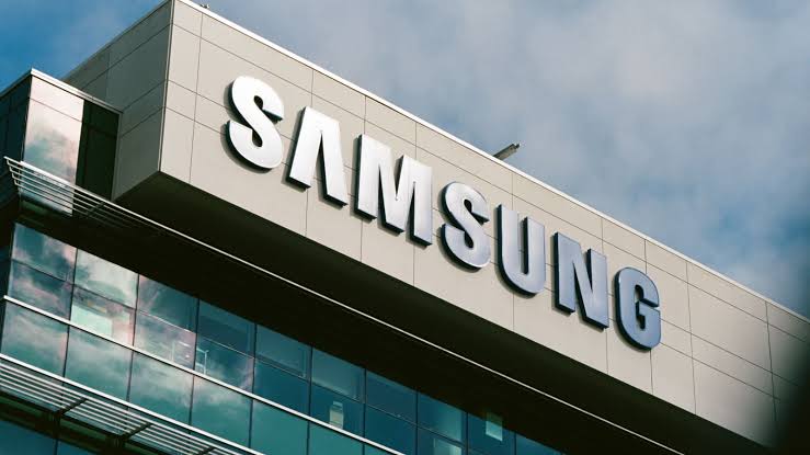 Chip stocks sell off after Samsung earnings fall short of high AI bar