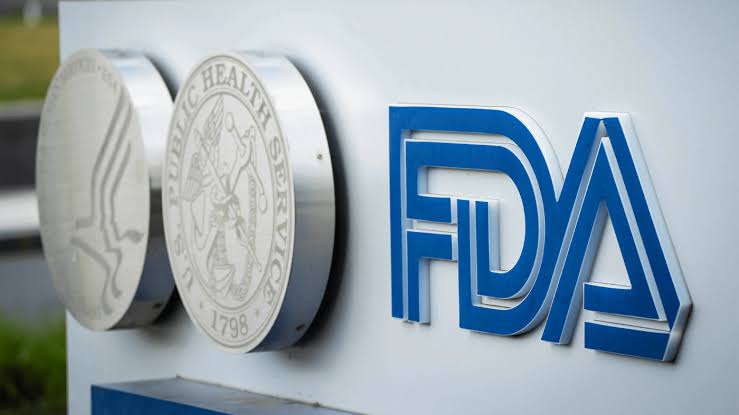 FDA says positive Cyclospora test linked to lettuce outbreak was false alarm