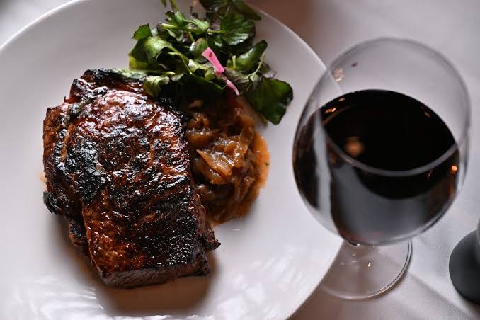 Boston is brimming with steakhouses. One restaurant is clearly the best.